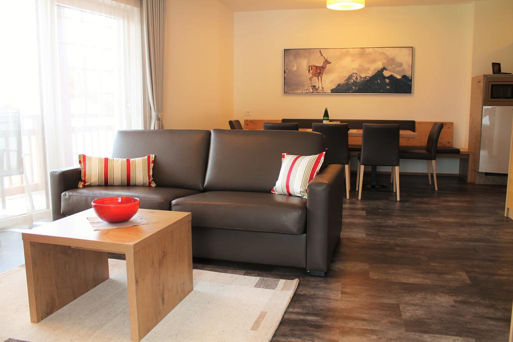 Tschuggmall Appartements Fiss Esterno foto