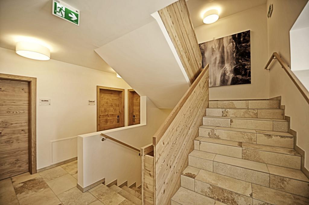 Tschuggmall Appartements Fiss Esterno foto